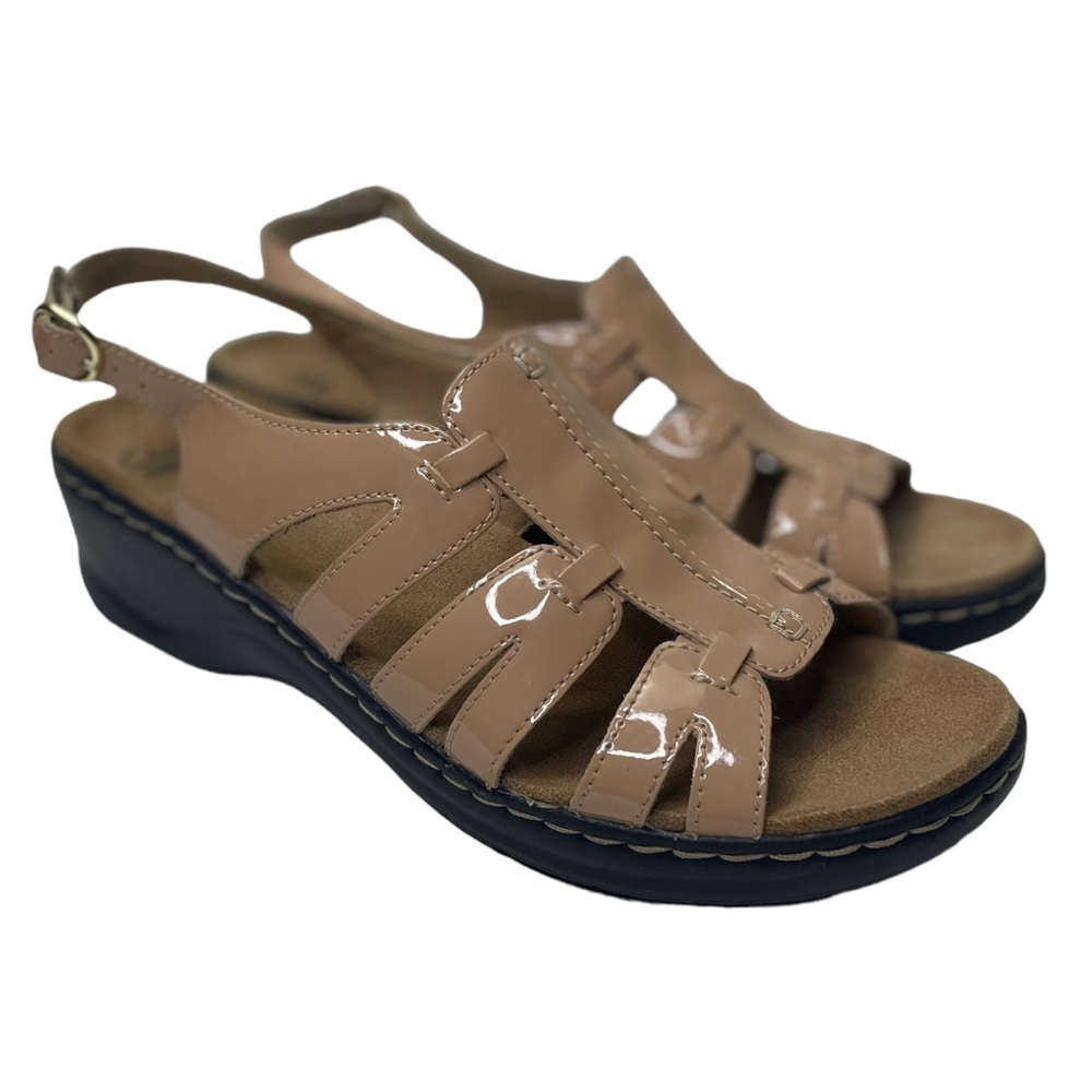 Collection By Clarks Women’s Nude Colored Patent Lightweight Heeled Sandals